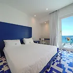 Saline Hotel