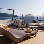 Saline Hotel