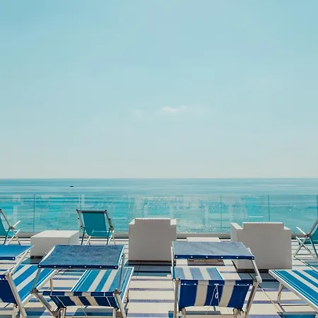 מלון Saline פאלינורו