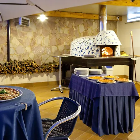 Saline Hotel 4*