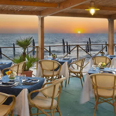 Saline Hotell